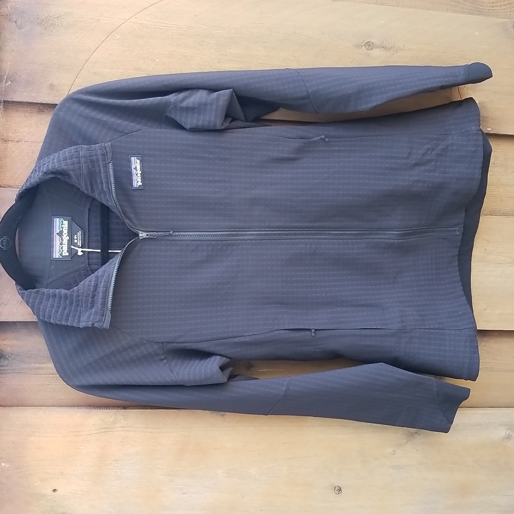 NWT Women's Medium Patagonia R1 TechFace Jacket